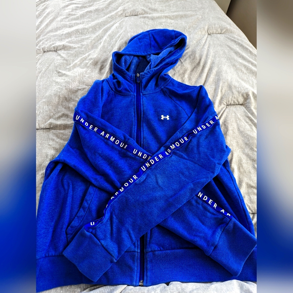 Under Armour zip up hoodie